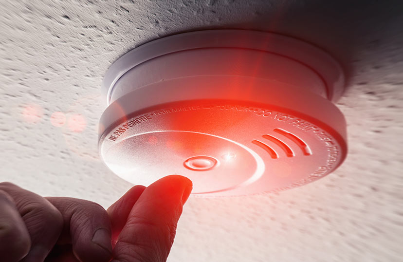 how to change smoke alarm batteries